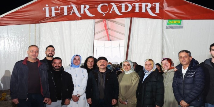 Adıyaman Valiliği, iftar çadırında vatandaşlarla buluştu
